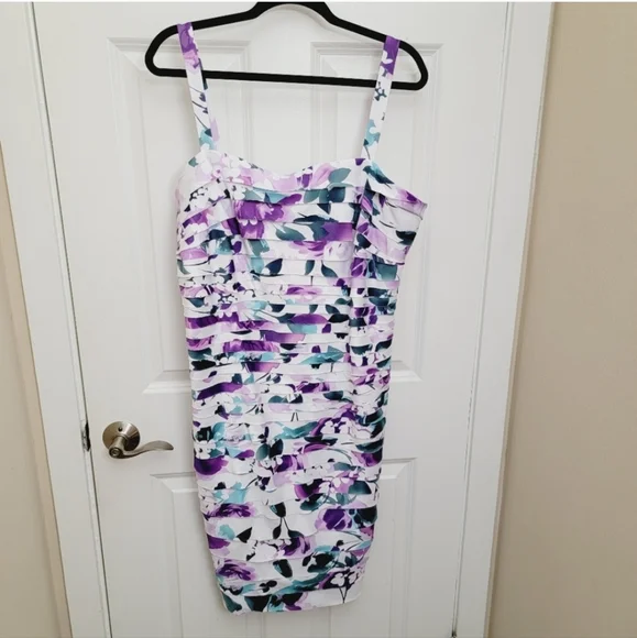 Collection Dressbarn Tiered knee-length floral dress - Picture 2 of 8